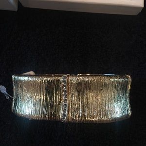 Brand new Alfani bracelet 🤩🌸❤️